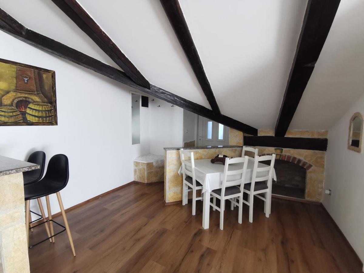 Loft *